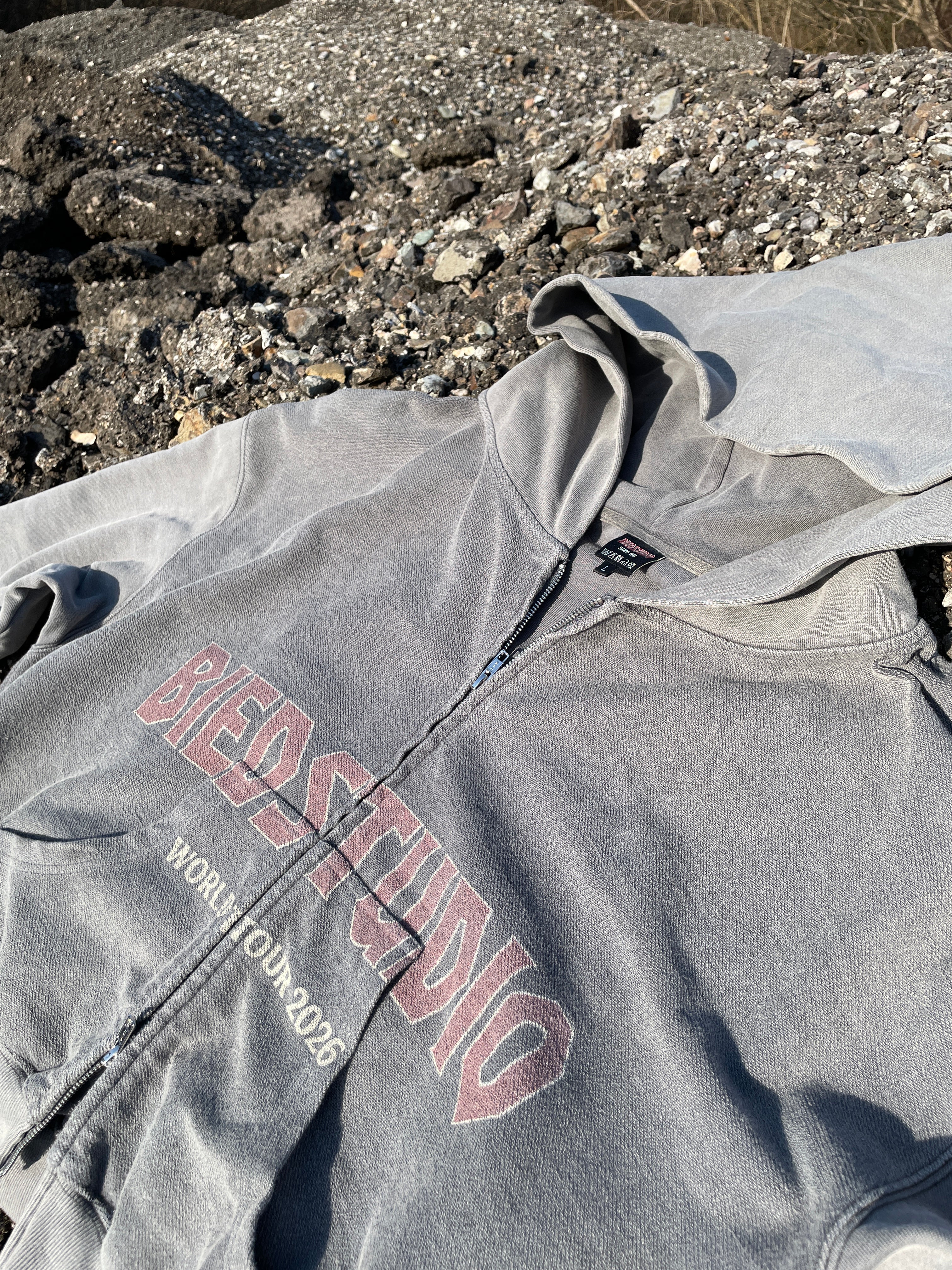 WORLD TOUR 2026 HOODIE